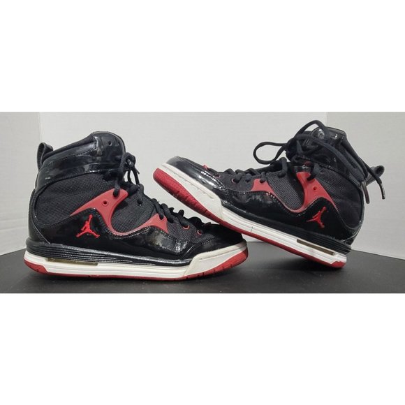 Nike Youth Air Jordan Flight Tr97 Sneakers (428827-011). Black & Red - Preowned. - Picture 6 of 8